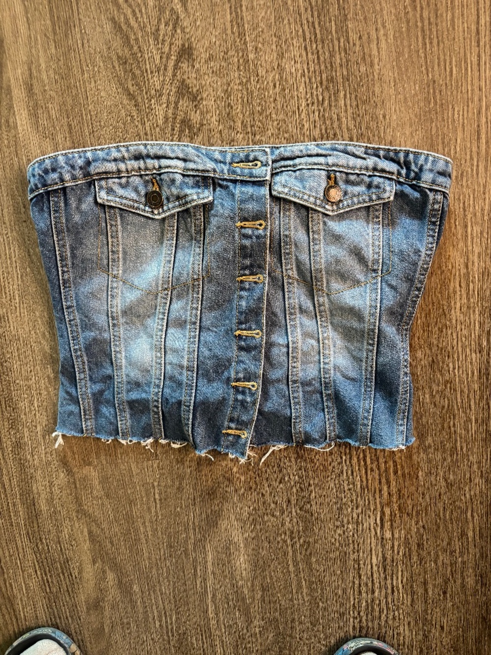 Altar’d State Smocked Denim Corset Crop Top (Lg)